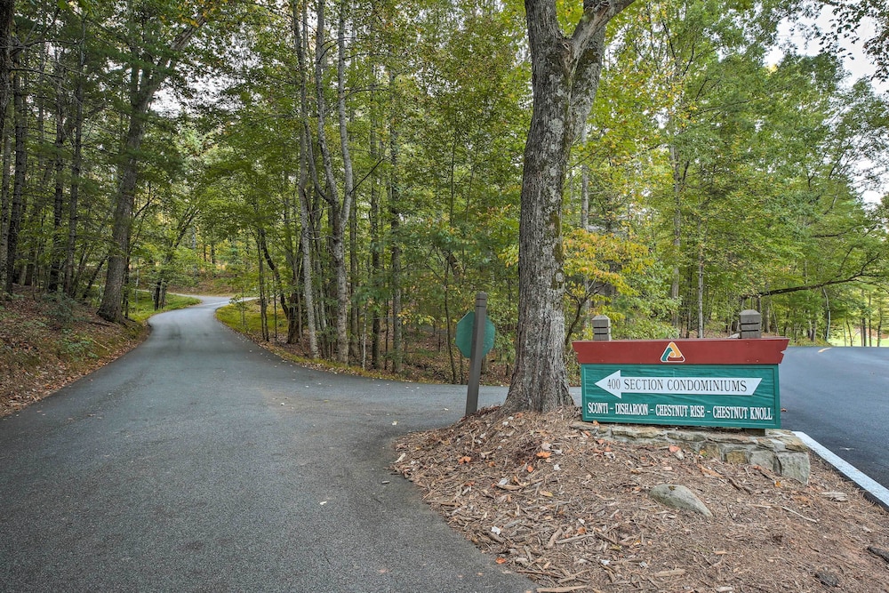 Big Canoe Condo w/ Lake & Golf Course Access! view 2