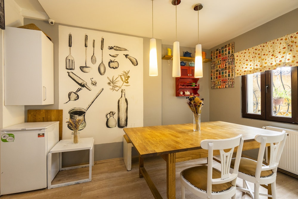 Taksim Alya Suitleri - Image 39