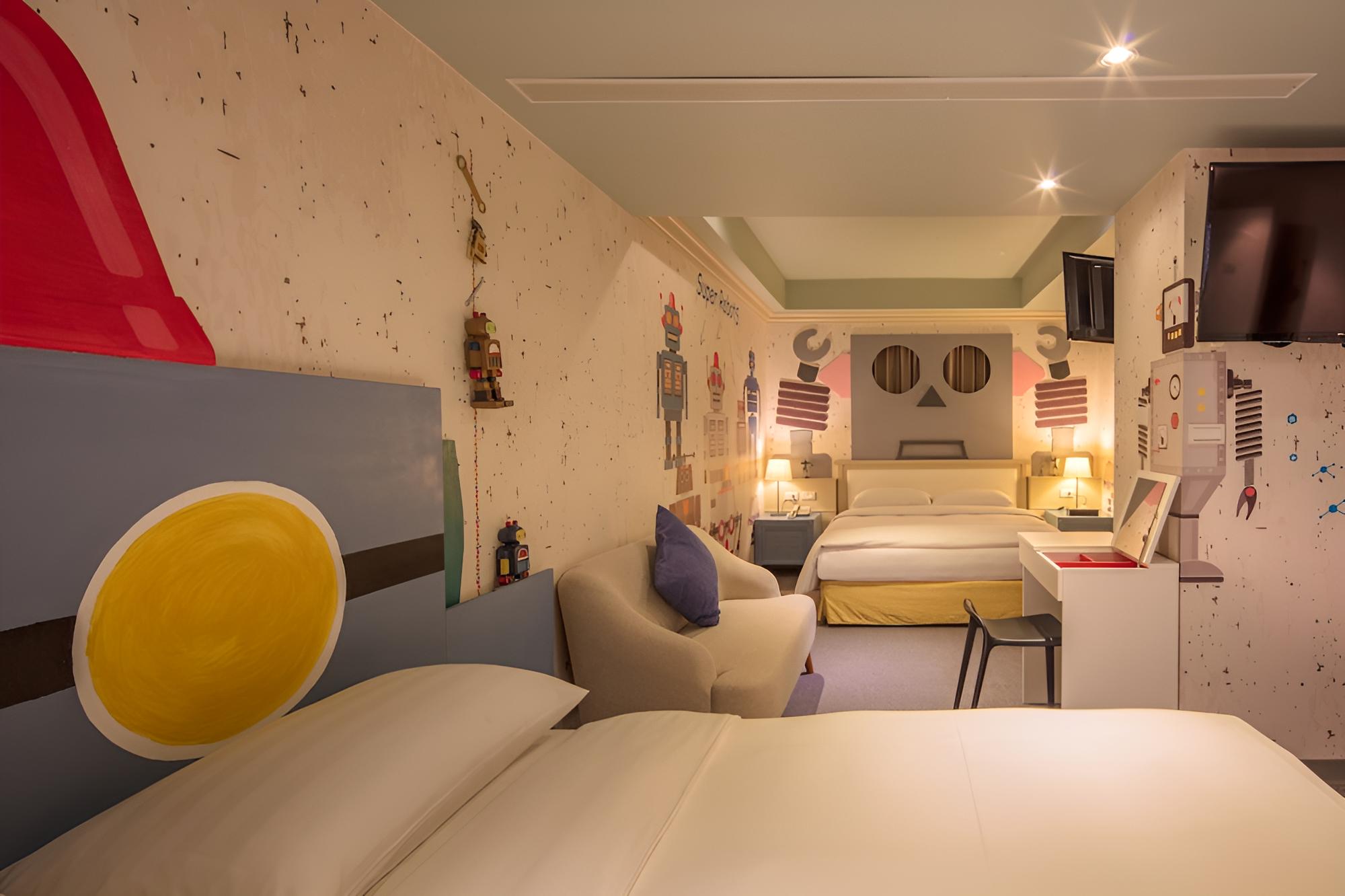 Rf Pretty Hotel - Image 3