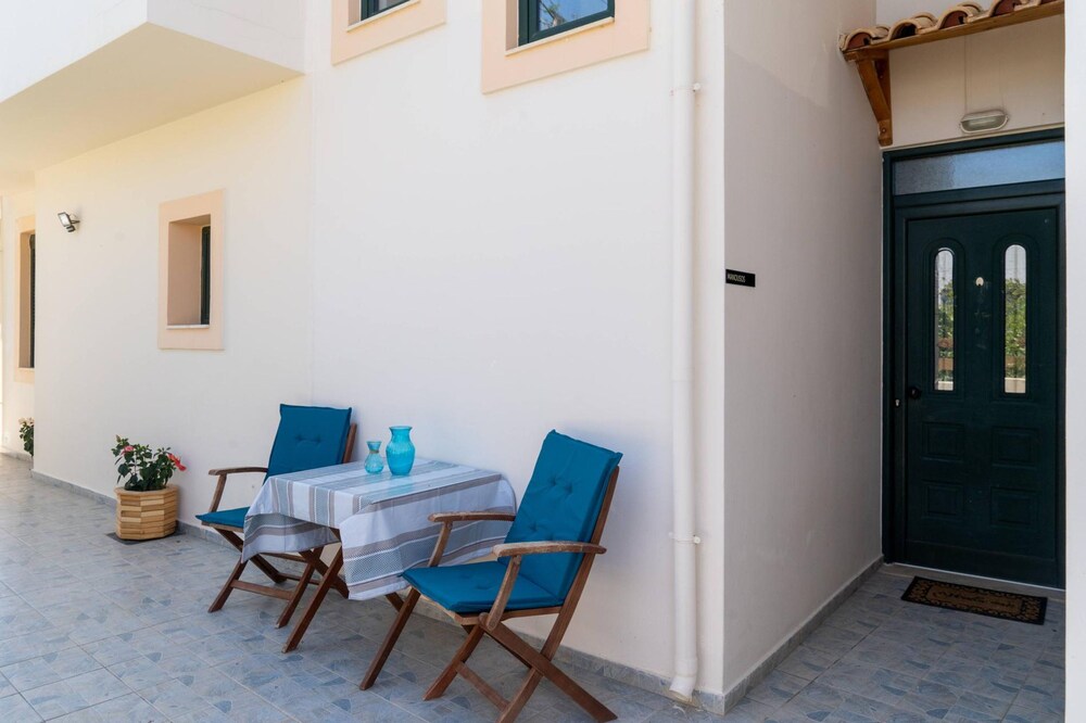 Three Waves Maisonettes Elena