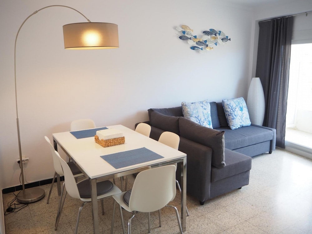 Apartamento Reformado CON Vistas AL MAR