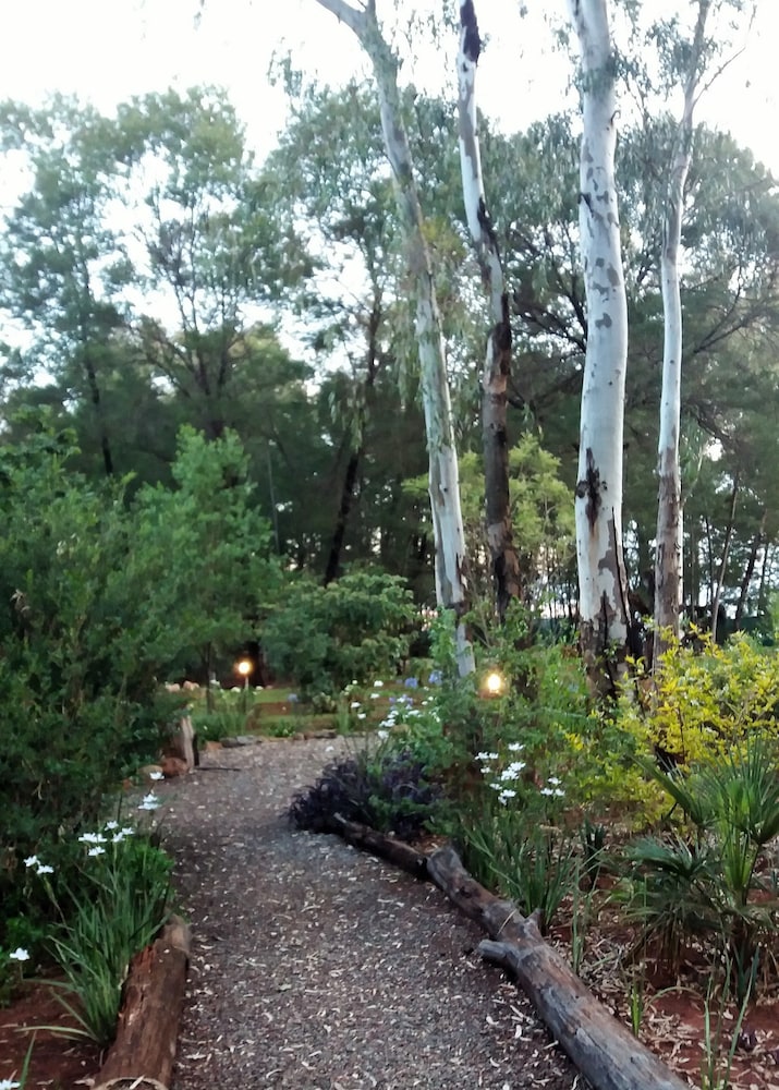 Woodland Gardens