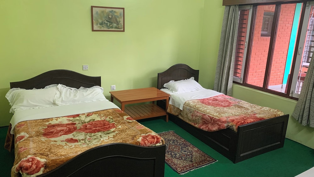 New Pokhara Lodge, Lakeside view 3
