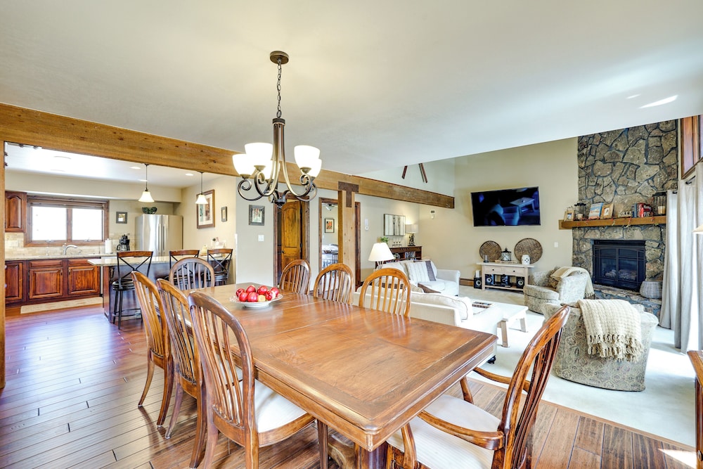 Private Sauna & Mtn Views: Keystone Townhome!