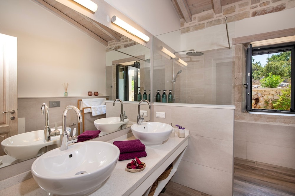Villa Pansara Exclusive Luxury