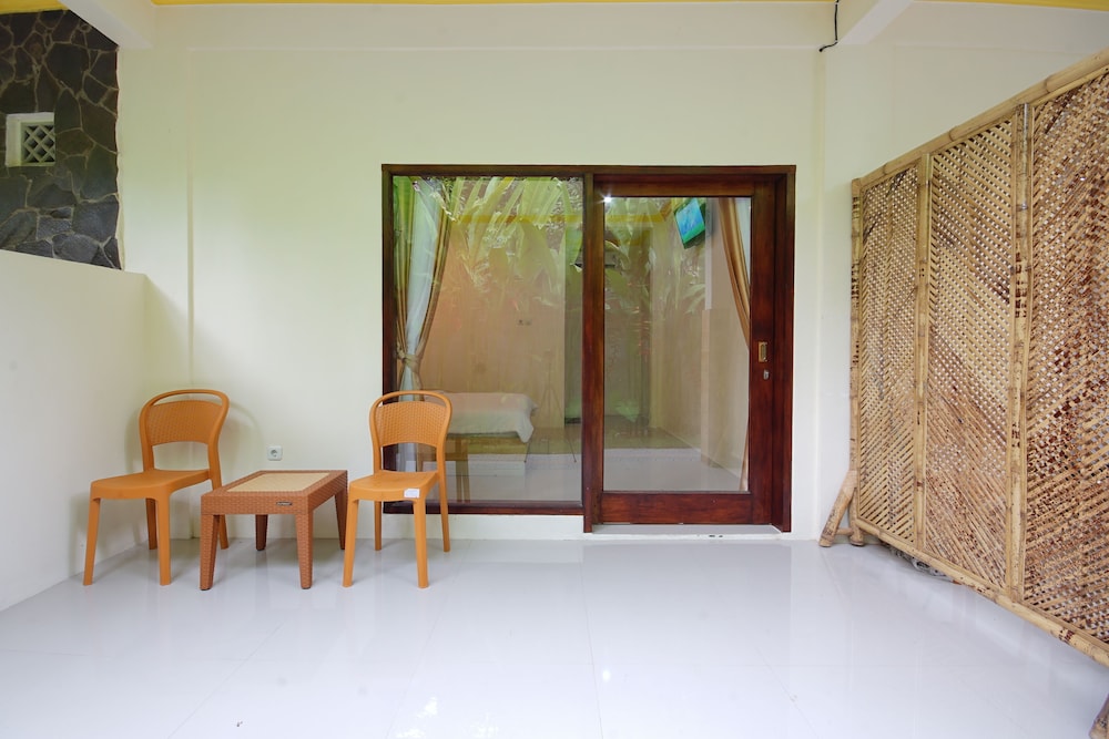 Zam Zam Anjani Villa view 3