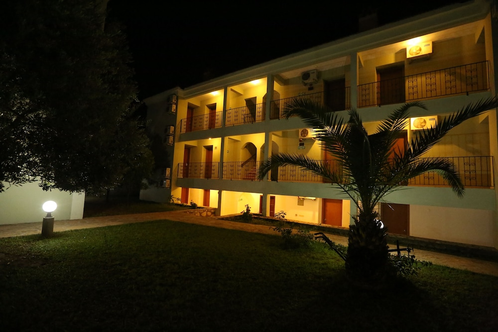 The Tower Hotel - Image 10
