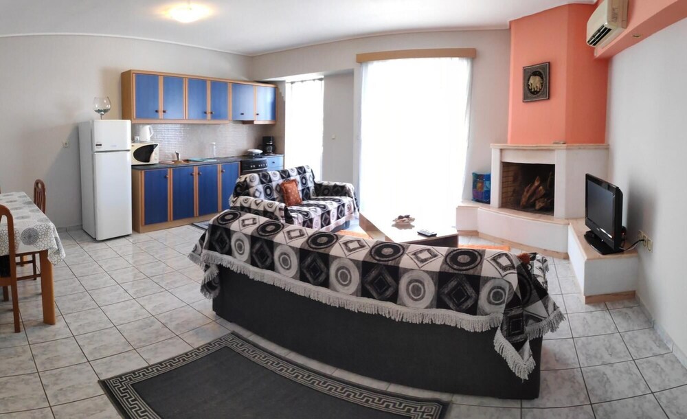 Daphnus Apartment in Agios Konstantinos