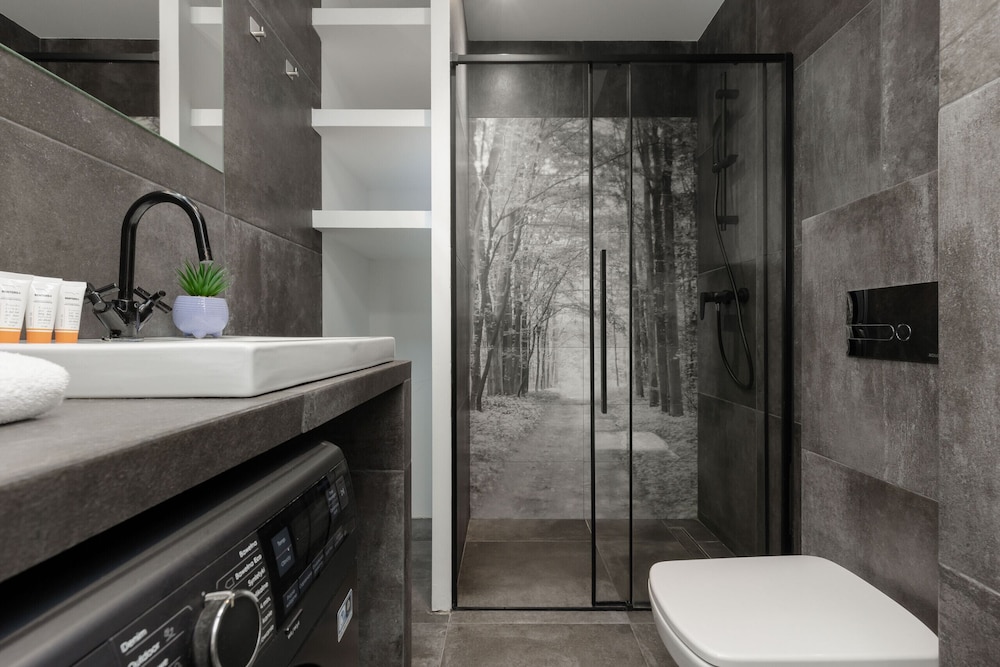 Minimalist Apartment Warsaw by Renters view 2
