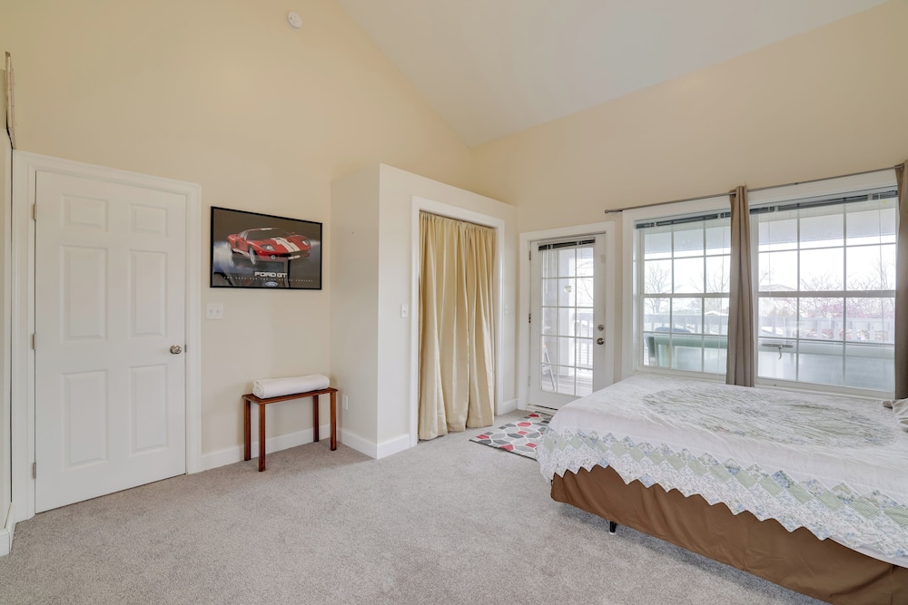 1 Mi to Beach: Nature Paradise in Lake View!