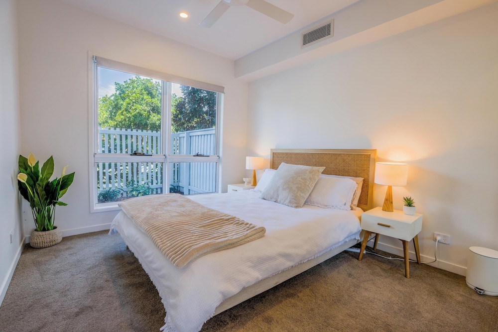 Cedar Sands Hideaway - 4BRM Home