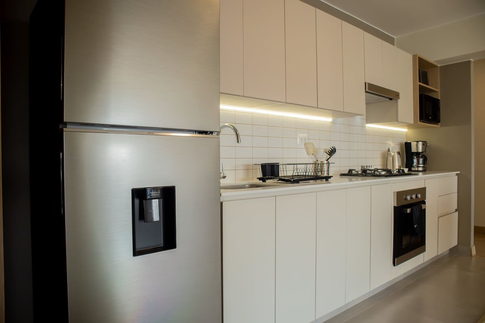 w Impressive 2BR With Balcony in Miraflores