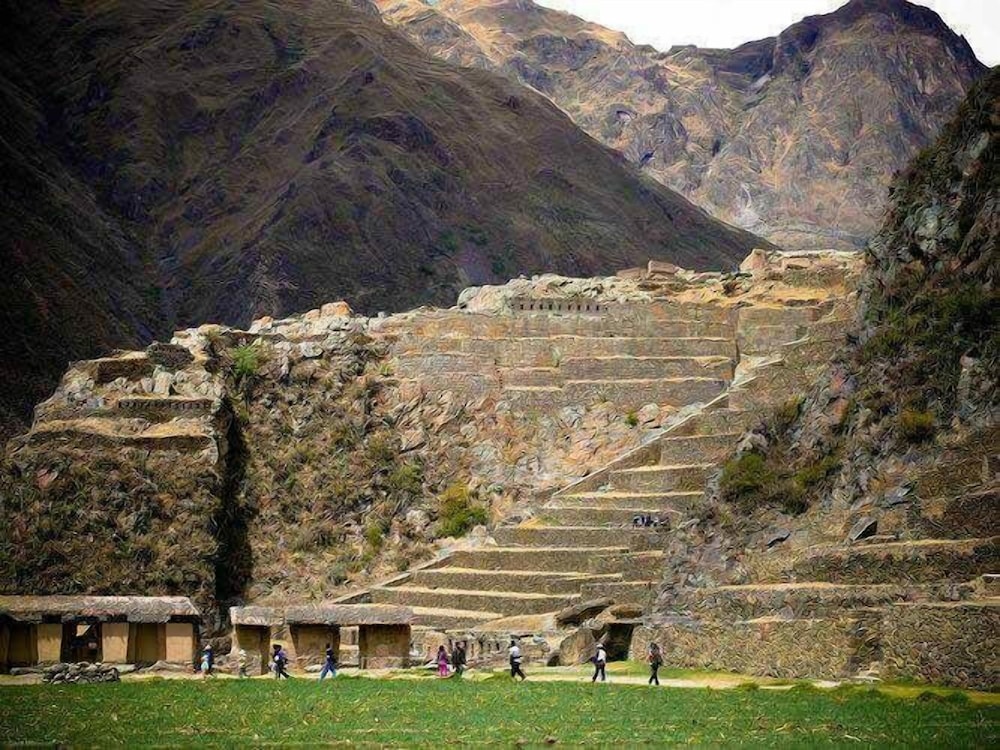 Kiswar Lodge