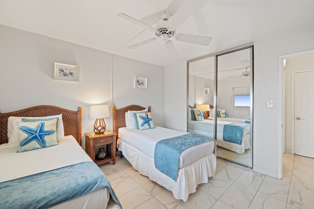 Menehune Shores 421 2 Bedroom Condo