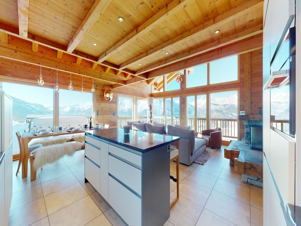 Egg Sauna & Luxury Chalet 16 Pers