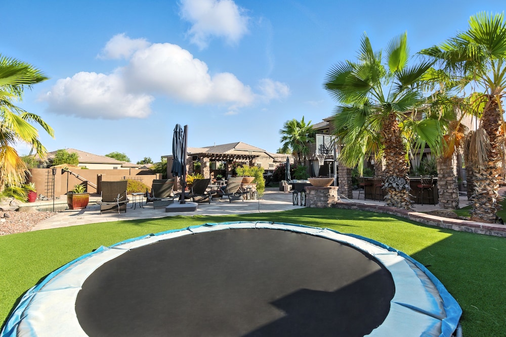Estrella-resort Style Pool&yard-estrella Mountain