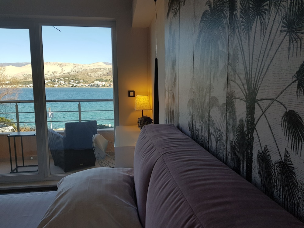 Guest house Revelin