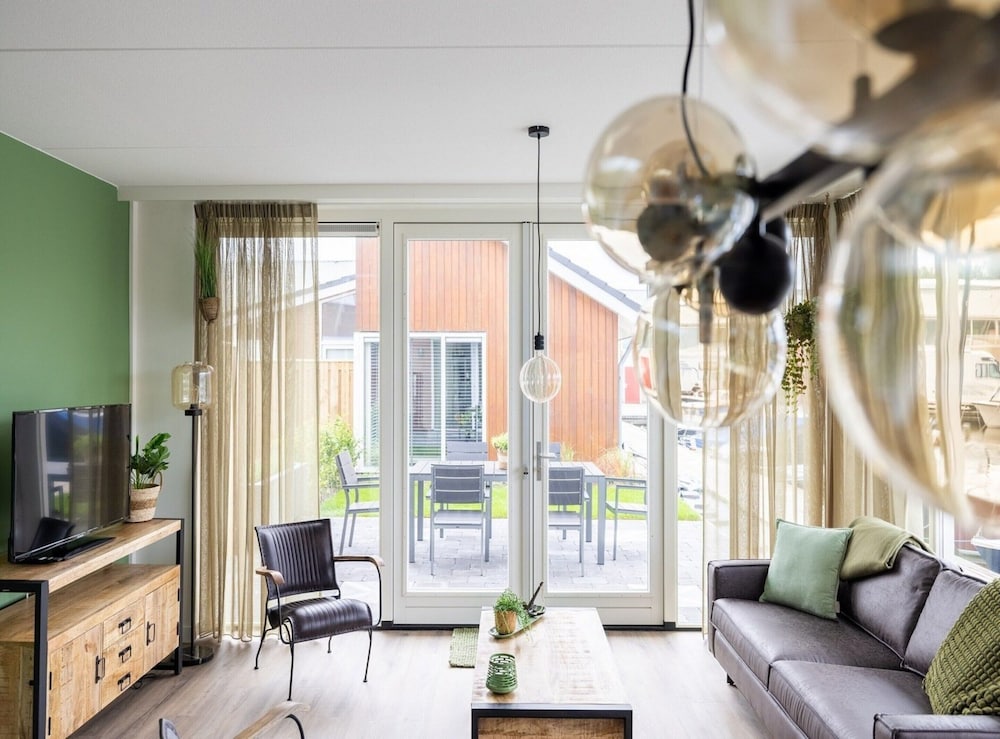 Beautiful House With AC, in the Port of Uitgeest