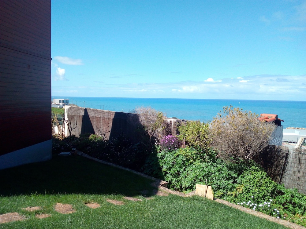 Coxos Beach Lodge