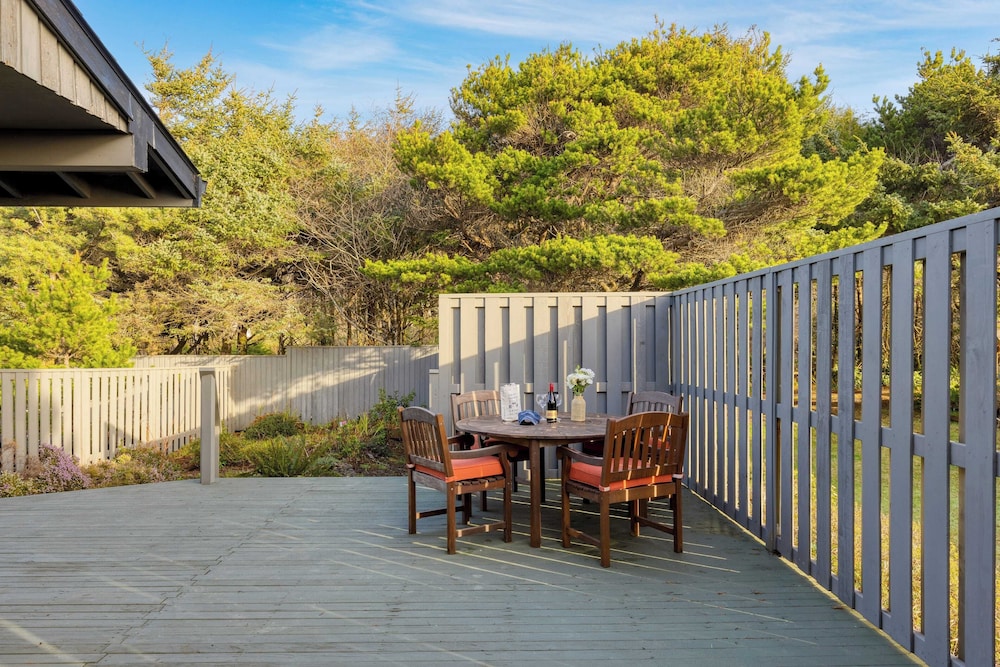 Half Block to Beach w/ Oceanview, Patio + Balcony The Shore Pine by Avantstay