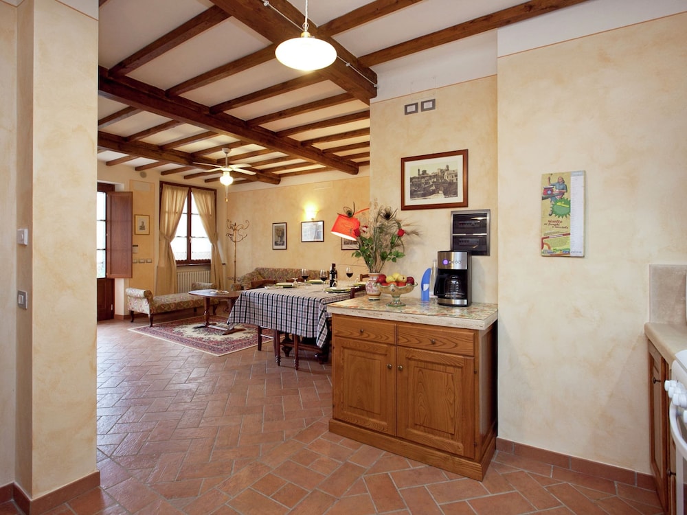 Cottage in Tuscany With Pool & Olive Groves