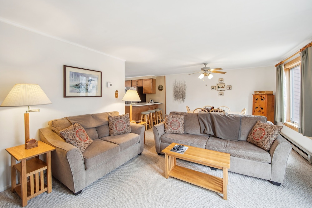Arena 2 Bedroom Townhouse by The Summit at Gore Mountain