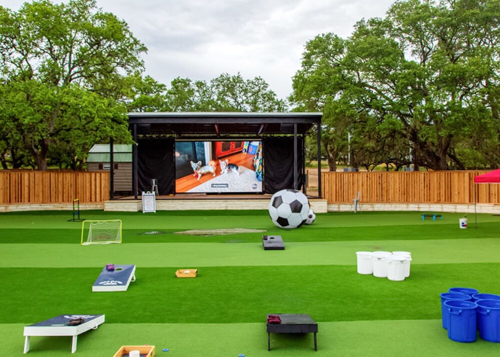 activities & amenities