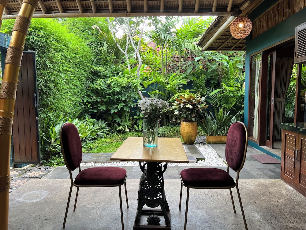 Joyously Raw Villas