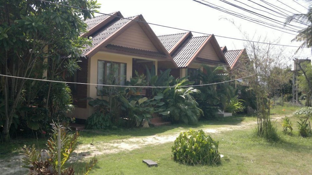 Haad Yao Sunset Bungalow