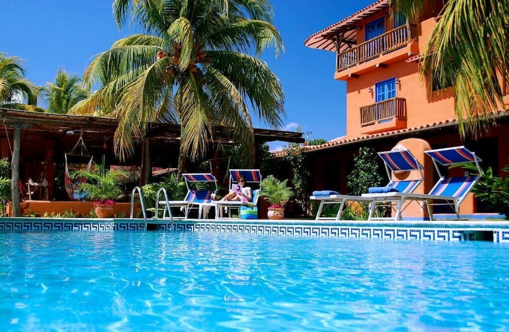 Costa Linda Beach