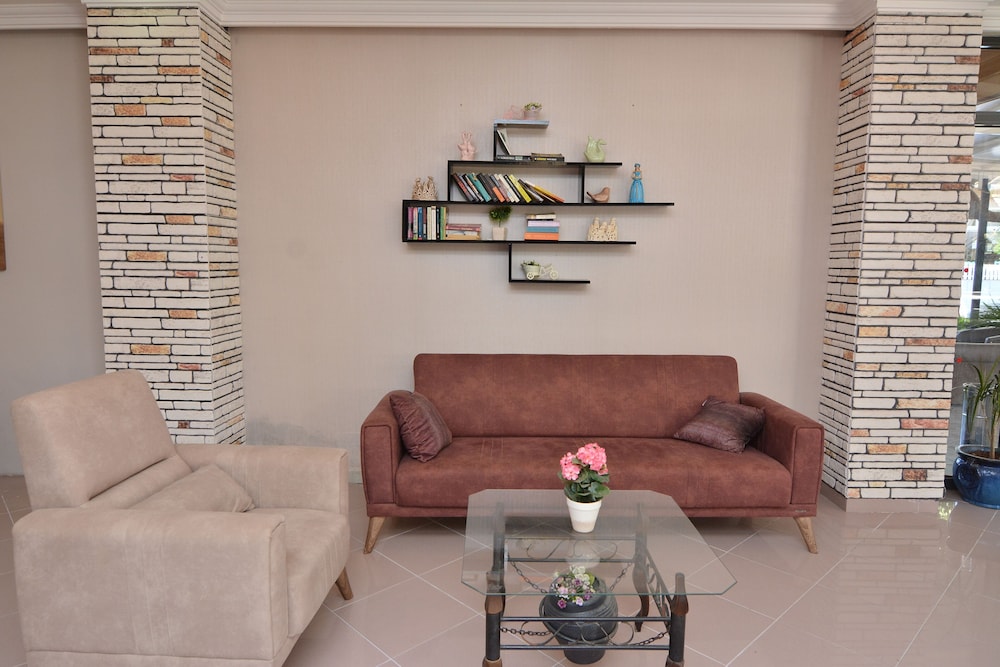 Rose Garden Apart Hotel - Image 52