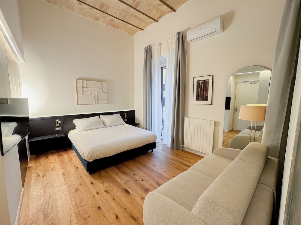 Eternal Suites Rome