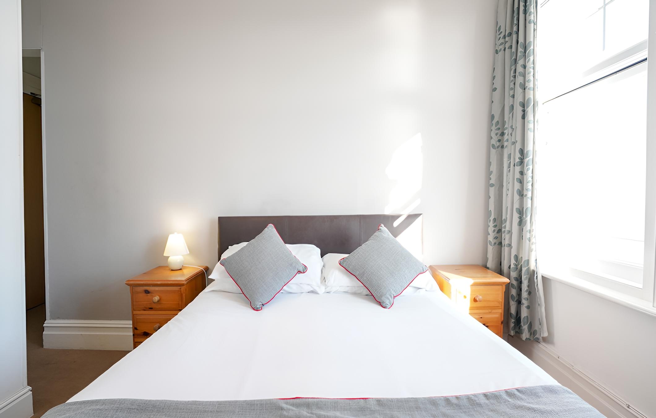 OYO Shanklin Beach Hotel