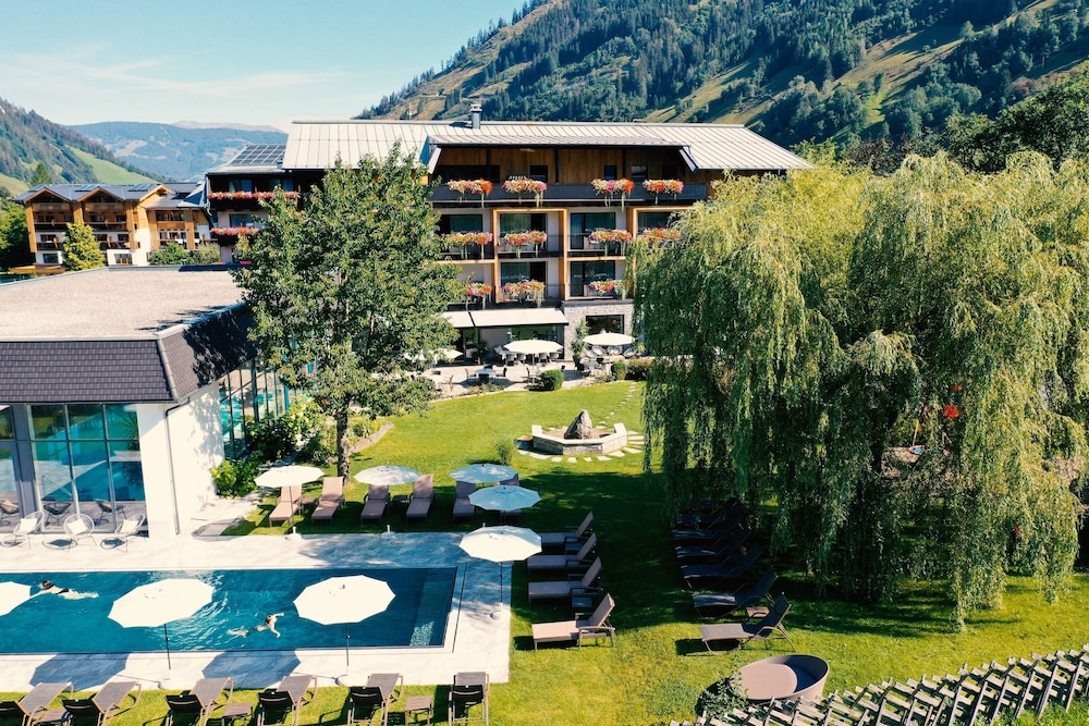 Hotel Rauriserhof - Image 1