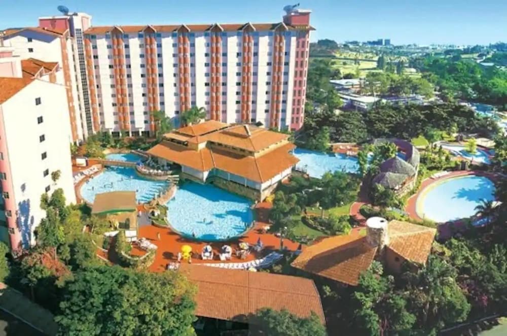 Hotel Maravilhoso-Banheira-PiscinaTermal