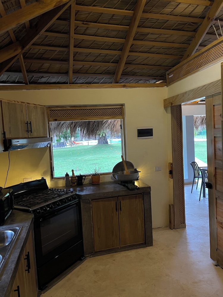 Nizao Beach Lodge