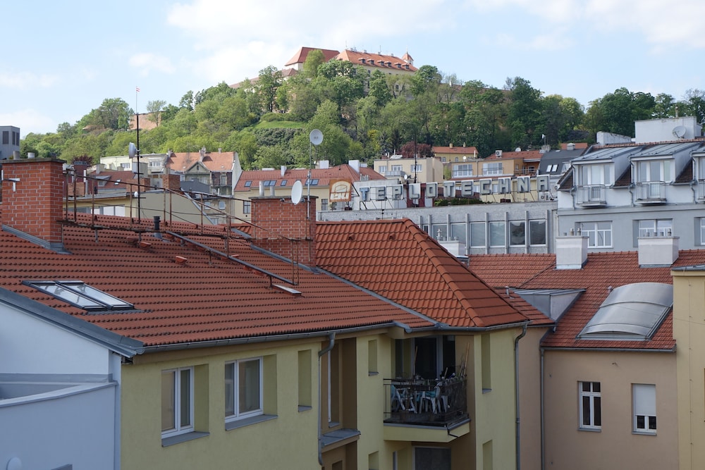 EEL Brno apartments