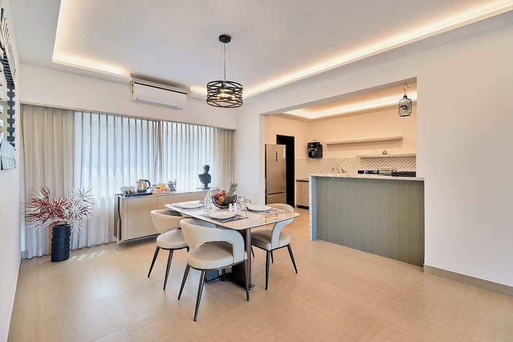 GoSavvy Executive Residences - Three Bedroom