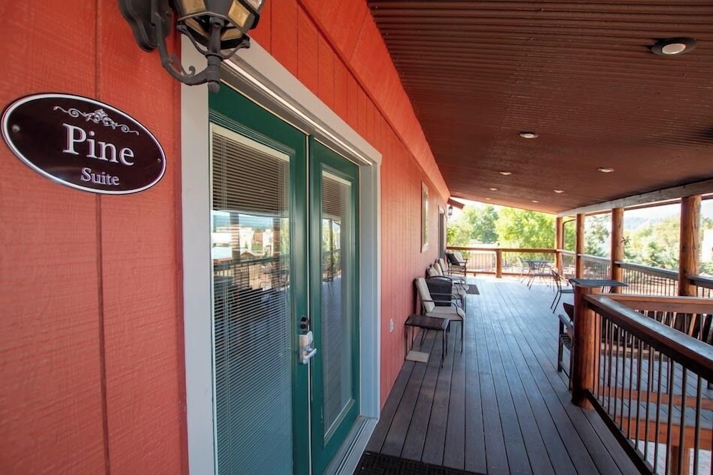 Beeline Guest House