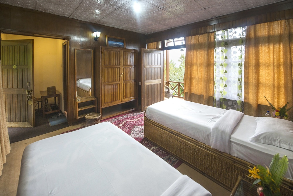 Hotel Teen Taley