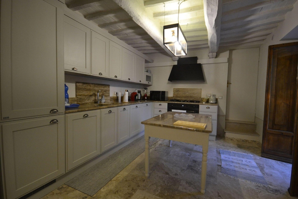 Belvilla by OYO Villa Torreone
