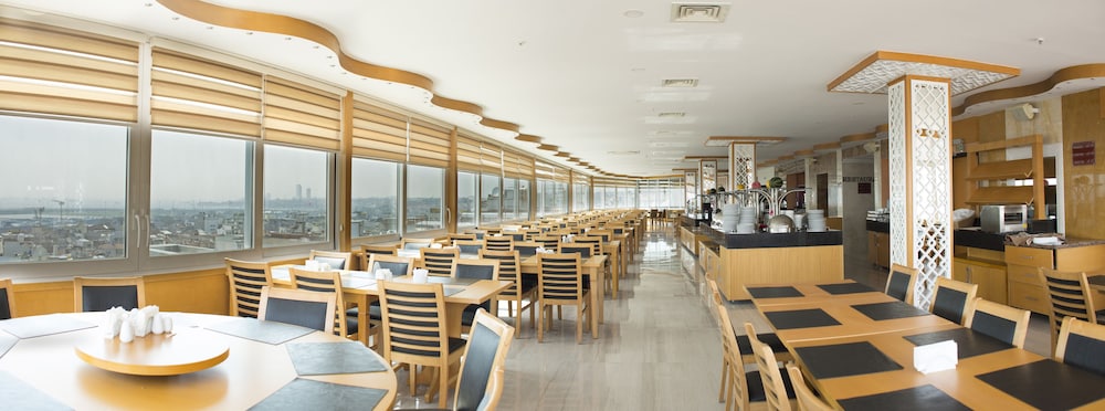 Ilkbal Deluxe Otel & Spa - Image 38