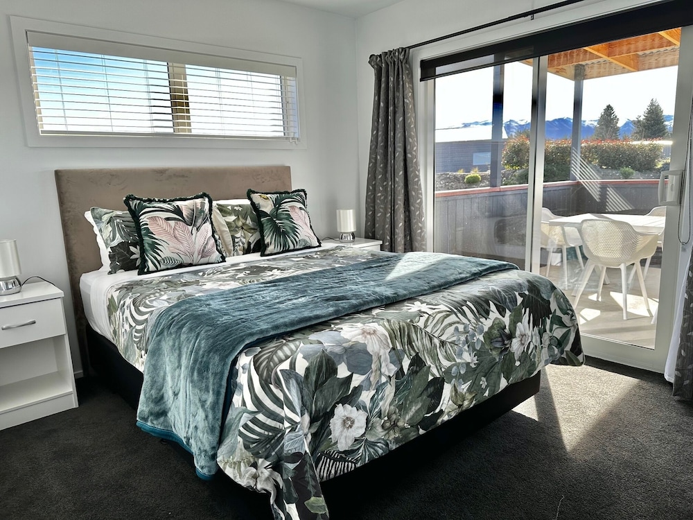 Twizel Retreats - LH Retreat