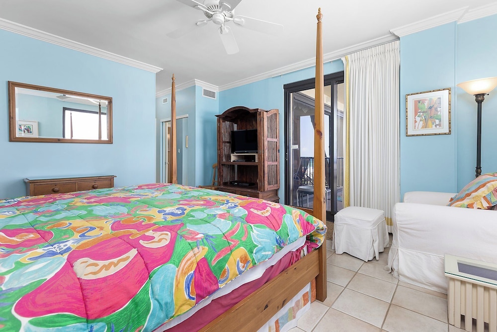 Romar House by Southern Vacation Rentals