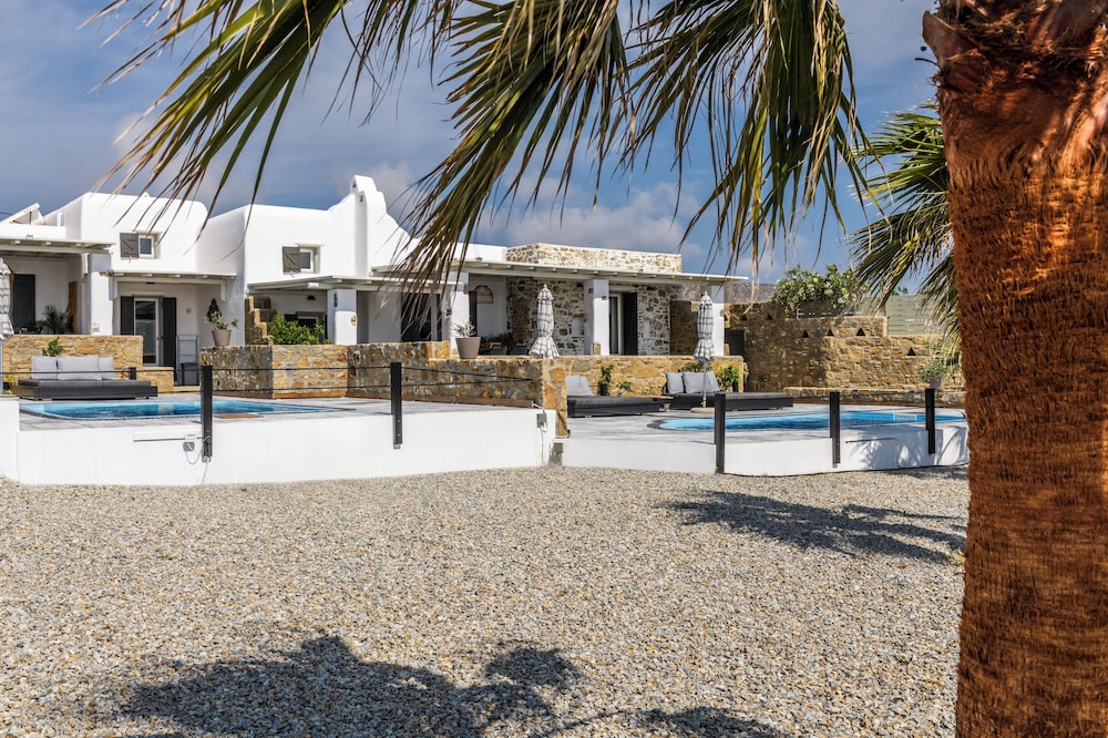 Aurora Mykonos Villas 3