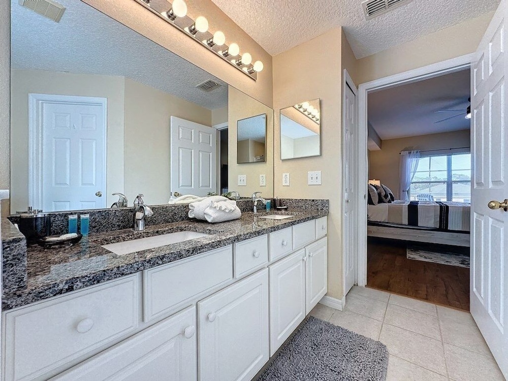Emerald Island Four Bed Pool Home Close To Disney 4 Bedroom Villa