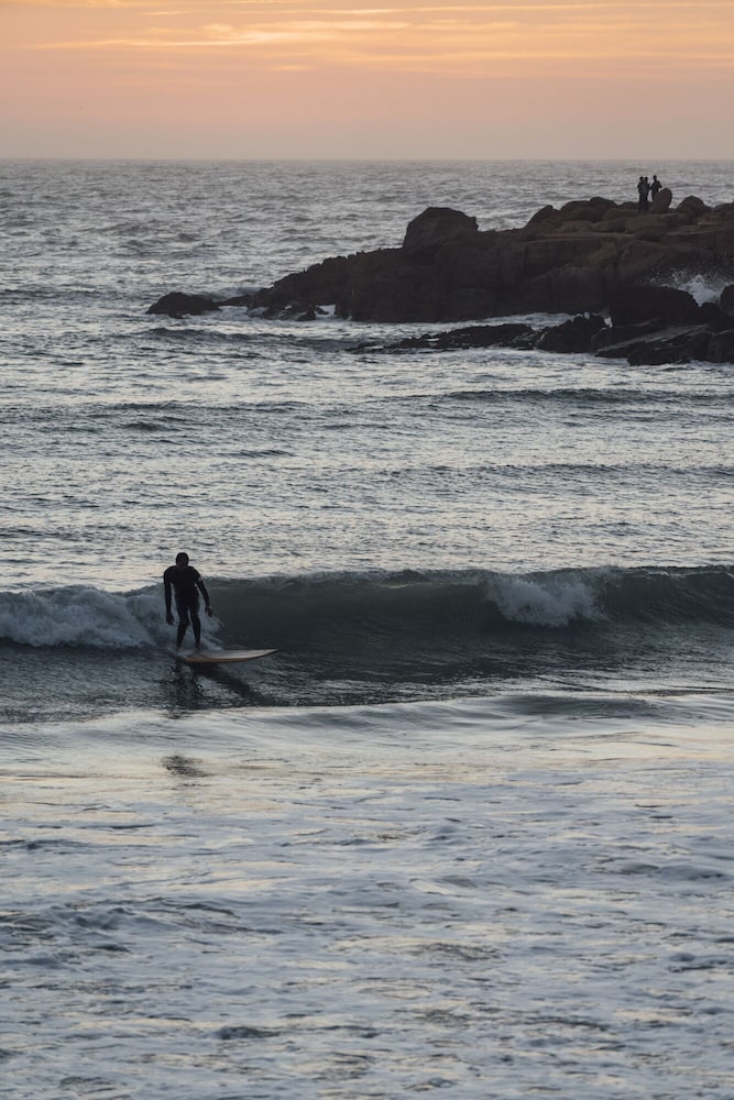 He'e Nalu Surf Camp Morocco