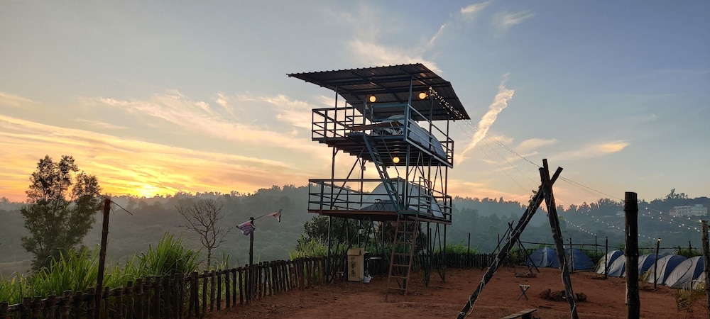 Yuva Yatri Campsite