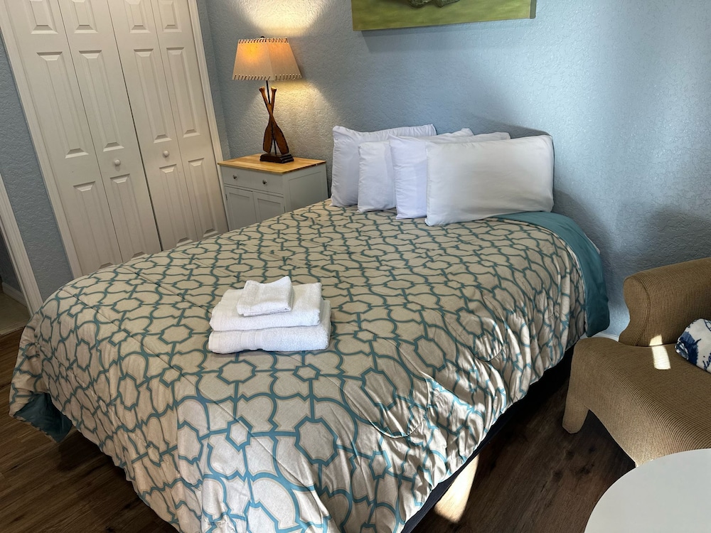 Regal Palms Swanky