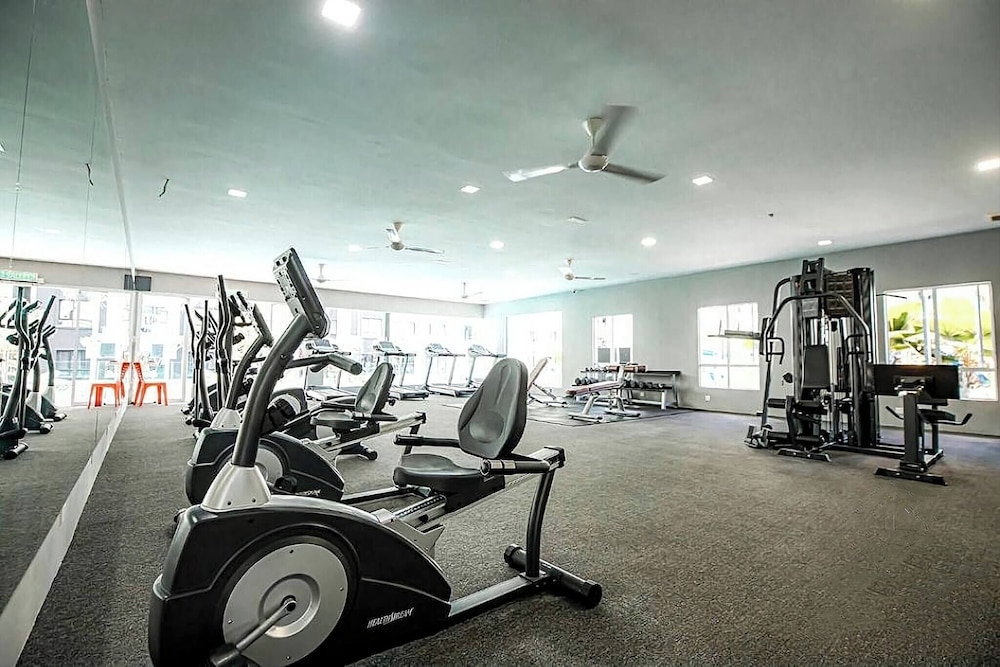 Ipoh Manhattan Free Waterpark 3BR 8pax Family Suite Mha308 by City Home Empire